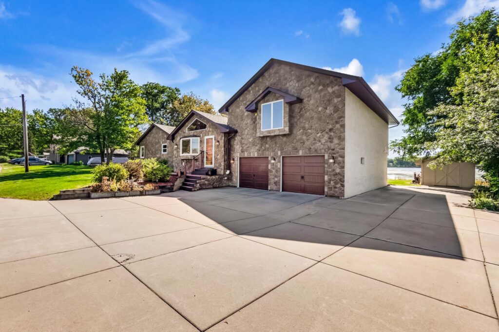 Why Thanksgiving Is the Perfect Time to Explore Houses For Sale By Owner